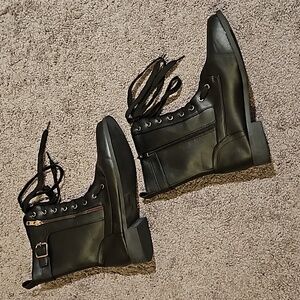 Zip Up Combat Boots